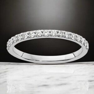 1/3 ctw Round Lab Grown Diamond Band in 14kt White Gold
